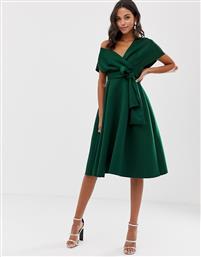 ASOS DESIGN fallen shoulder midi prom dress with tie detail in bottle green από το Asos