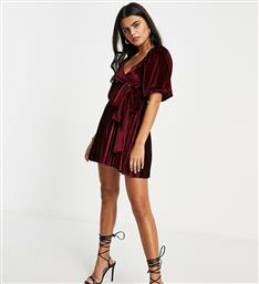 ASOS DESIGN Petite puff sleeve velvet wrap pleat mini dress in oxblood-Red από το Asos