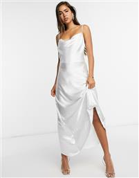 ASOS DESIGN satin maxi dress with strap back detail-White από το Asos