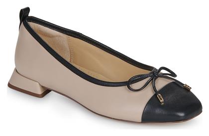 Γυναικείες Μπαλαρίνες σε Μπεζ Χρώμα Clarks