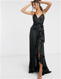 Forever Unique lace up back maxi dress in black από το Asos