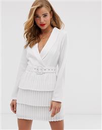In The Style x Dani Dyer plunge front blazer dress with pleated skirt in white από το Asos