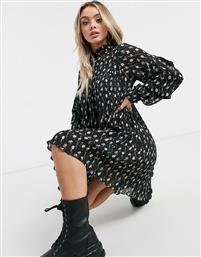 NA-KD long sleeve smock dress in black floral print από το Asos